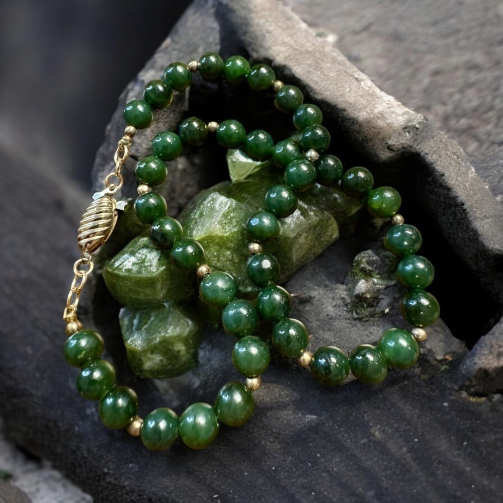 Spinach Jadeite Jade Sterling Silver Necklace (16”)